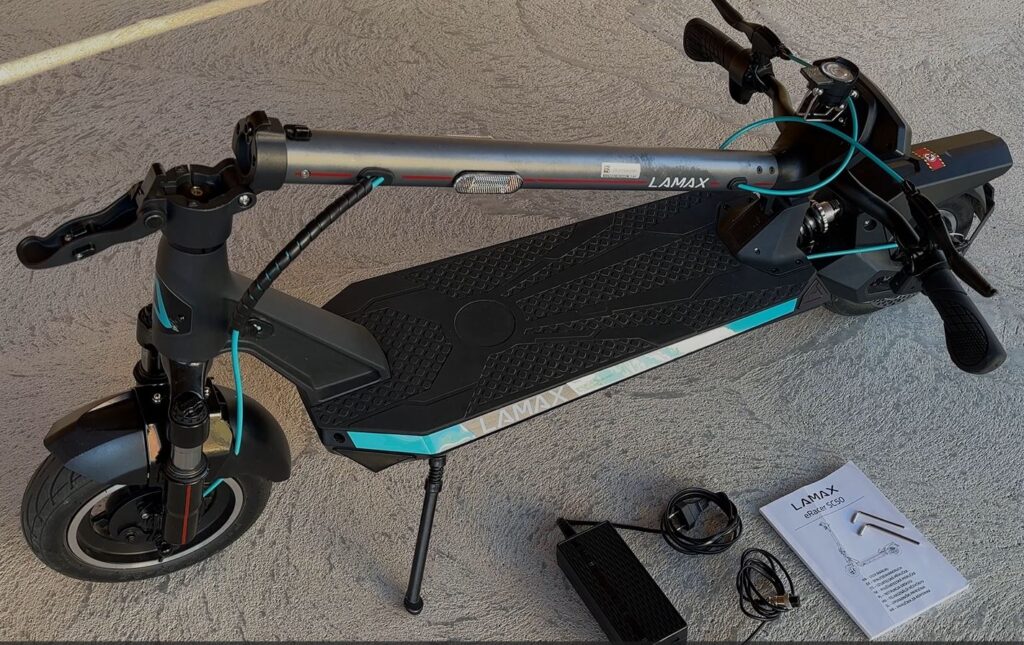 Test, recenze elektrokoloběžka Lamax eRacer SC50 - 2024