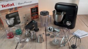 Test, recenze kuchyňský robot Tefal Bake Partner QB525838