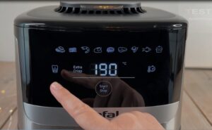 Test, recenze horkovzdušná fritéza EY552DE0 Tefal Easy Fry Silence - displej