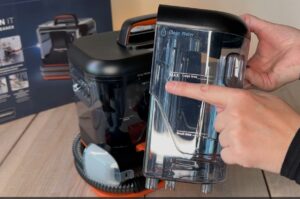 Multifunkční čistič koberců a tepovač Rowenta Clean It IN5011F0 - velikost nádržky