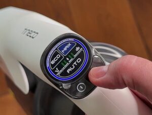 Test a recenze akumulátorový vysavač Tineco Pure One A50S - displej