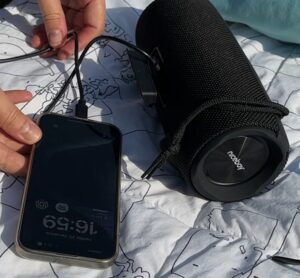 Reproduktor Niceboy Raze Titan 4 - možnost powerbanky