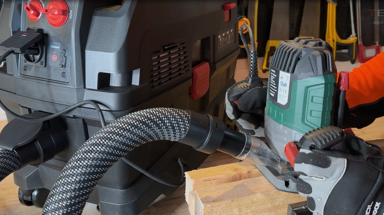 Průmyslový vysavač Parkside Performance PPWD 30 B2