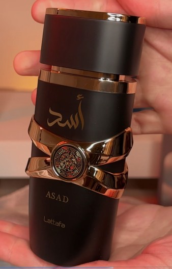 Test, recenze parfémů - Lattafa Asad